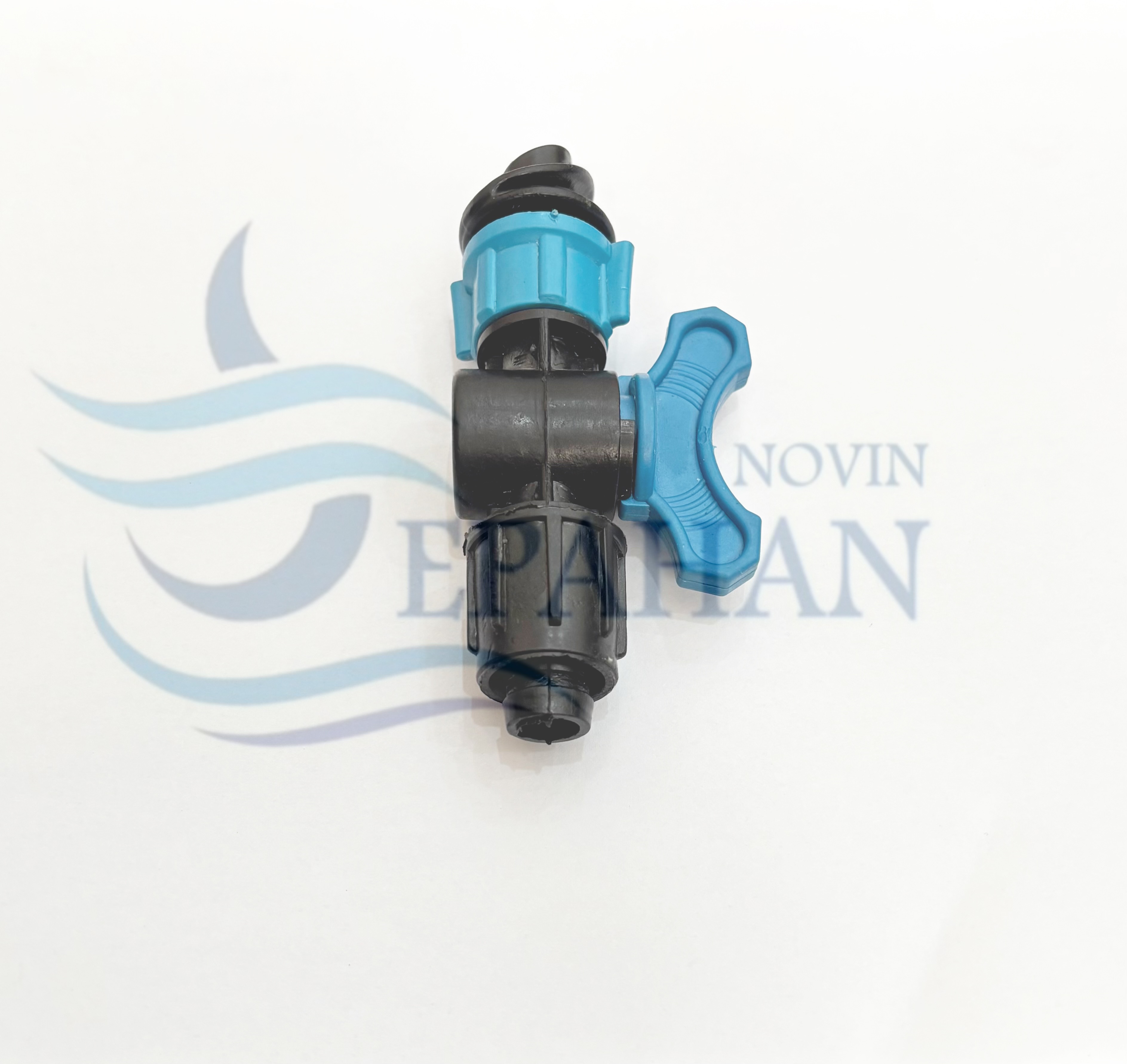 شیر انشعاب لی‌فلت به تیپ مخصوص آبیاری محصولات ردیفی – سپاهان نوین